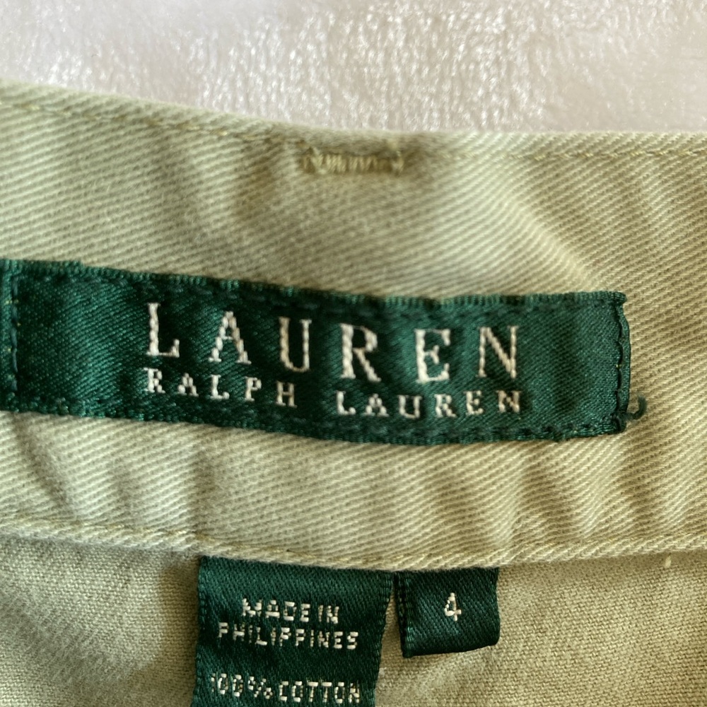 Vtg. Ralph Lauren Olive Green Cotton Bermuda Shorts 

Size 4 - Picture 3 of 6